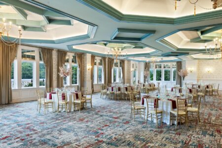 Lake George lodging with a large ballroom.