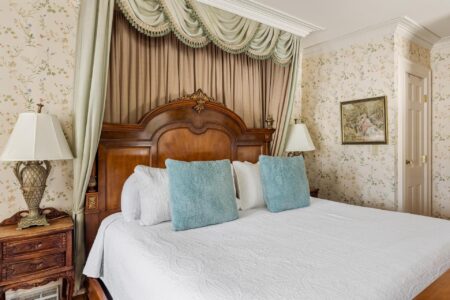 The Jogues Suite