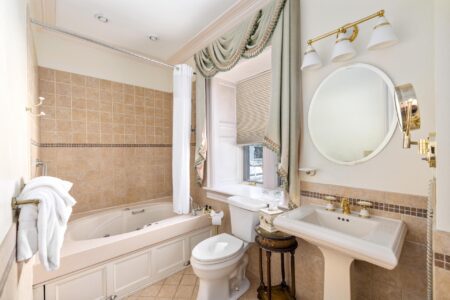The Jogues Suite
